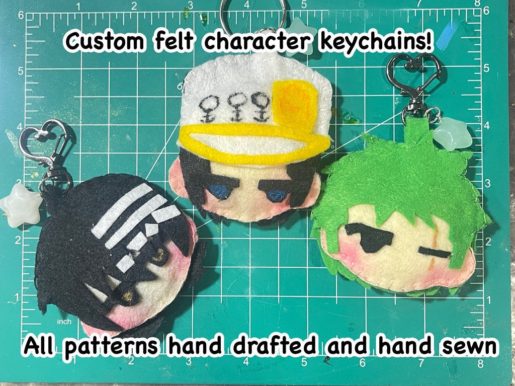 Custom felt plush keychains