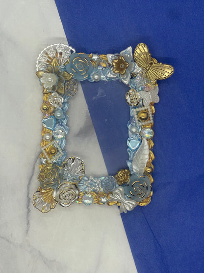 Light blue and gold theme- decoden card holder