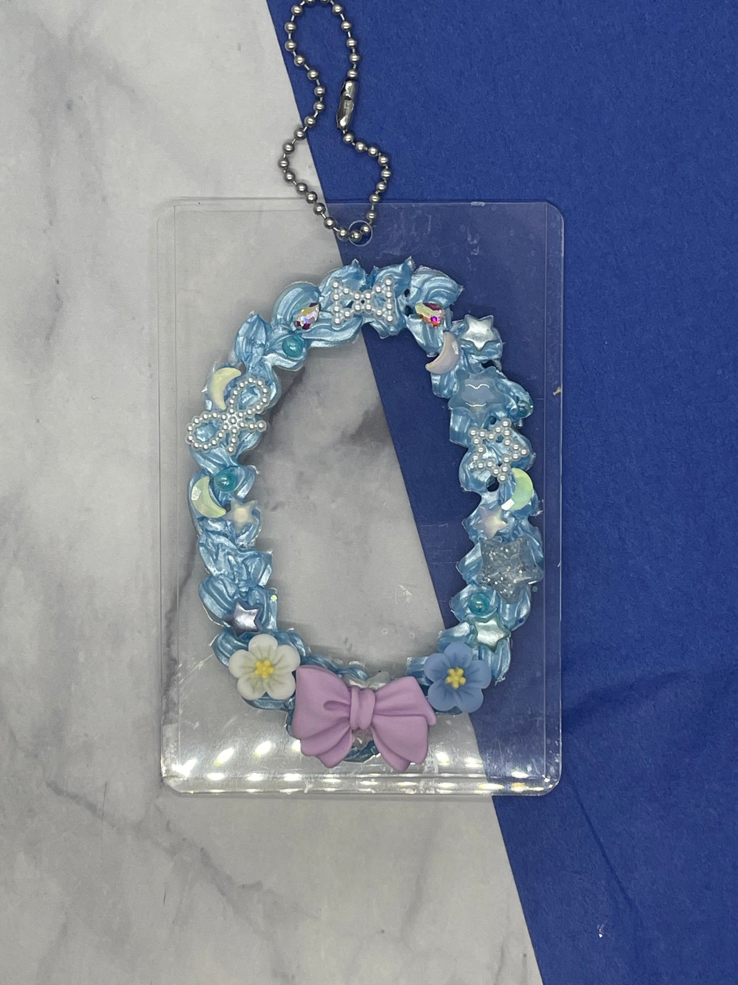 Decoden keychain card holder
